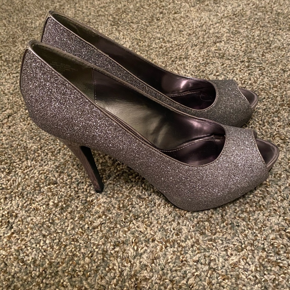 Jacqueline Ferrar Heels